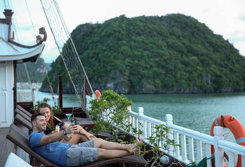 هتل Halong Royal Palace Cruise