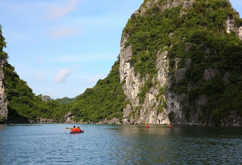 هتل Halong Royal Palace Cruise