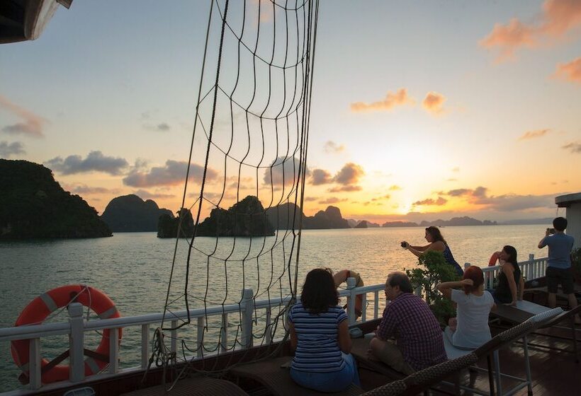 هتل Halong Royal Palace Cruise