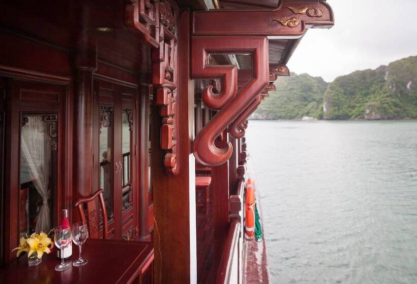 هتل Halong Royal Palace Cruise