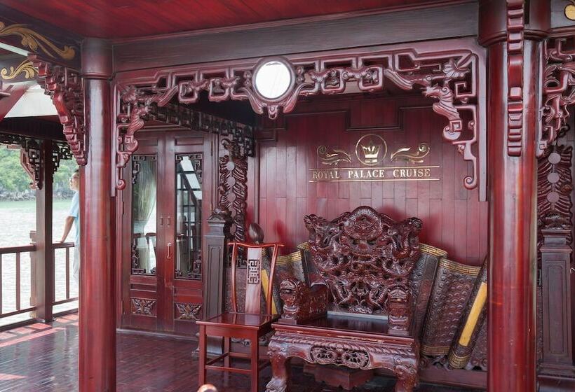 هتل Halong Royal Palace Cruise