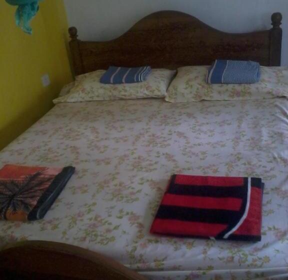 호텔 Himasha Guest