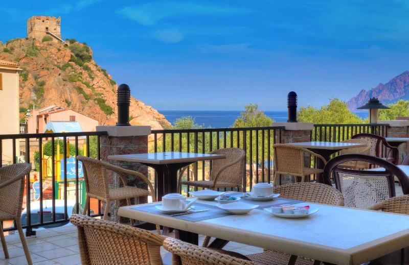 בית מלון כפרי Ideal