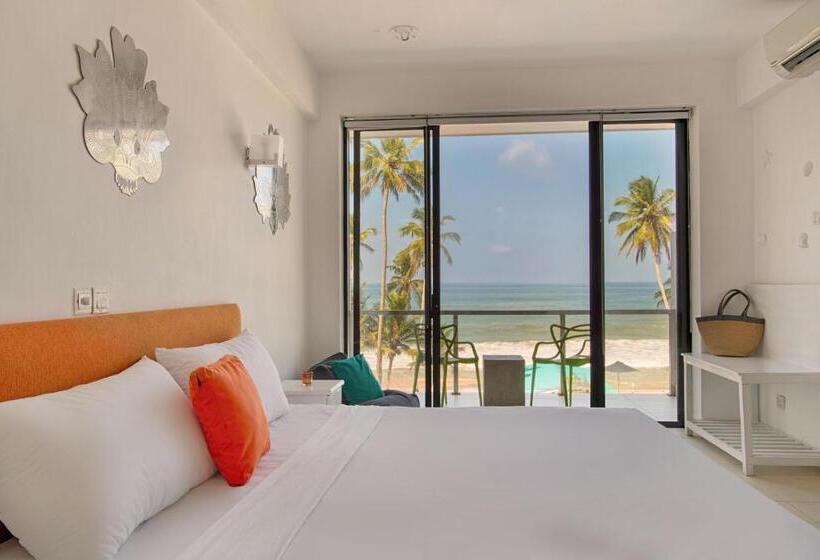 בית מלון כפרי J Ambalangoda