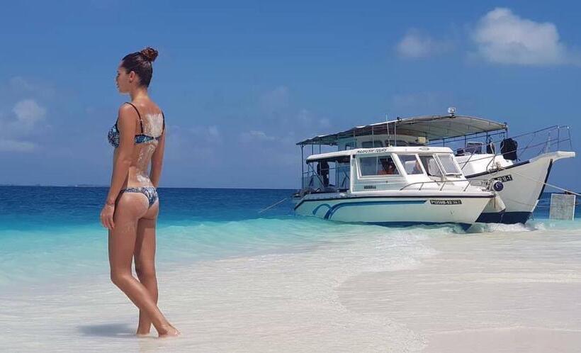 هتل Kaani Village & Spa