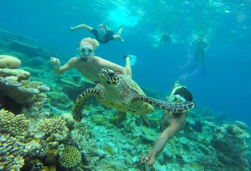 هتل Kaani Village & Spa