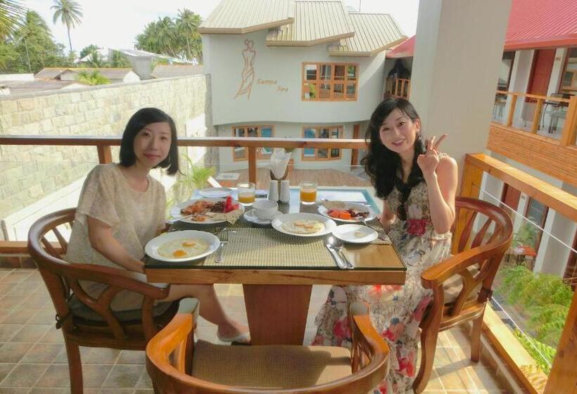 هتل Kaani Village & Spa