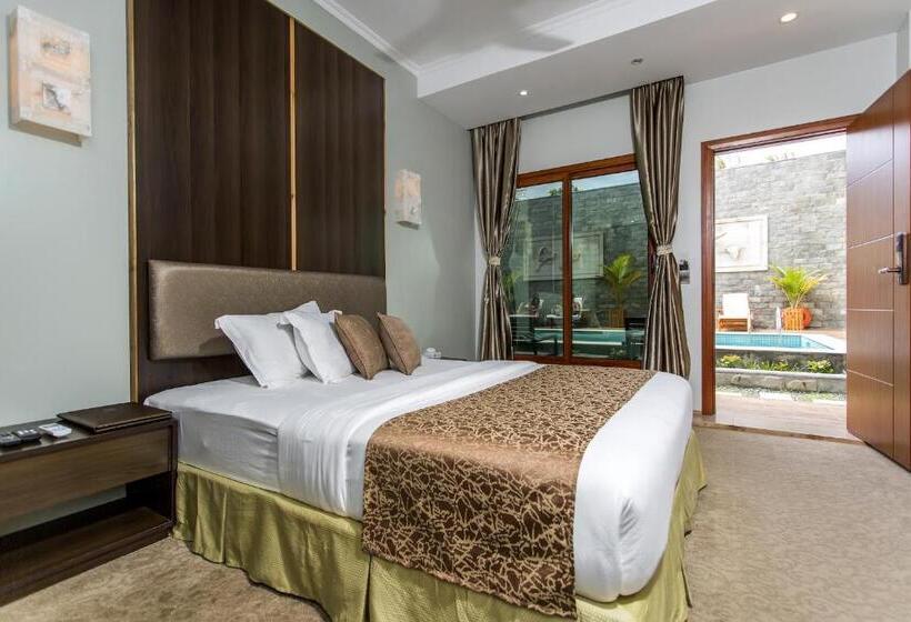 هتل Kaani Village & Spa