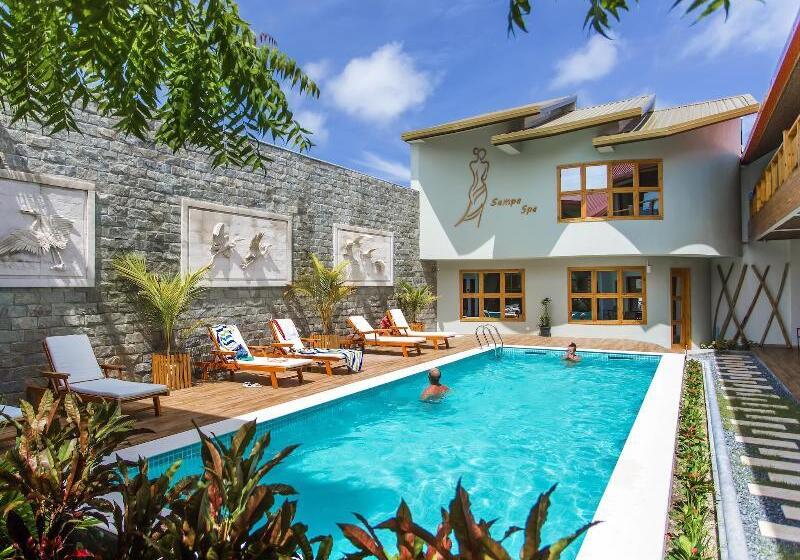 هتل Kaani Village & Spa