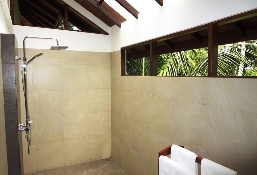 酒店 Lanka Beach Bungalows