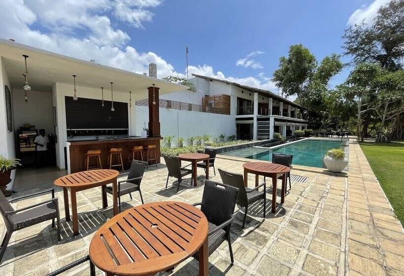 Lantern Boutique Hotel By Reveal