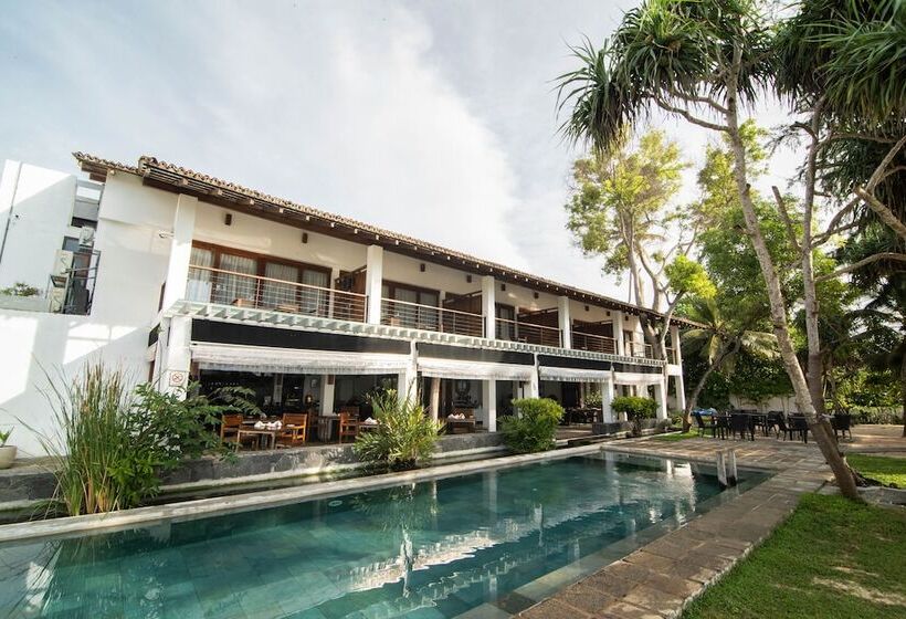 Lantern Boutique Hotel By Reveal