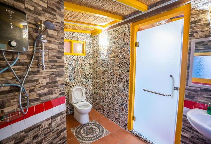 酒店 Lost Paradise Resort