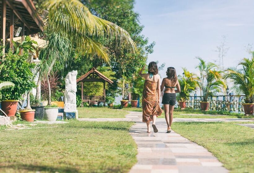 酒店 Lost Paradise Resort