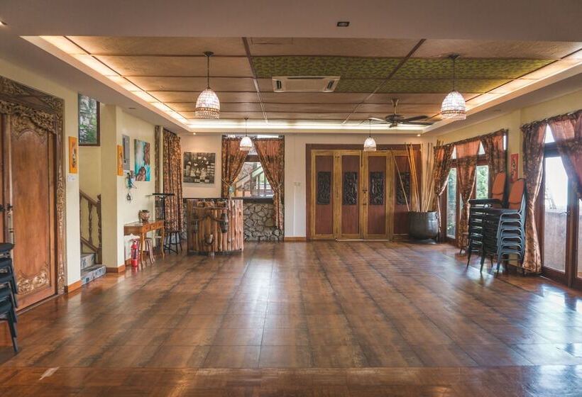 酒店 Lost Paradise Resort