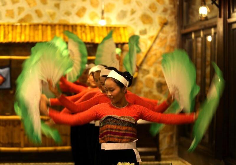 هتل Mai Chau Ecolodge