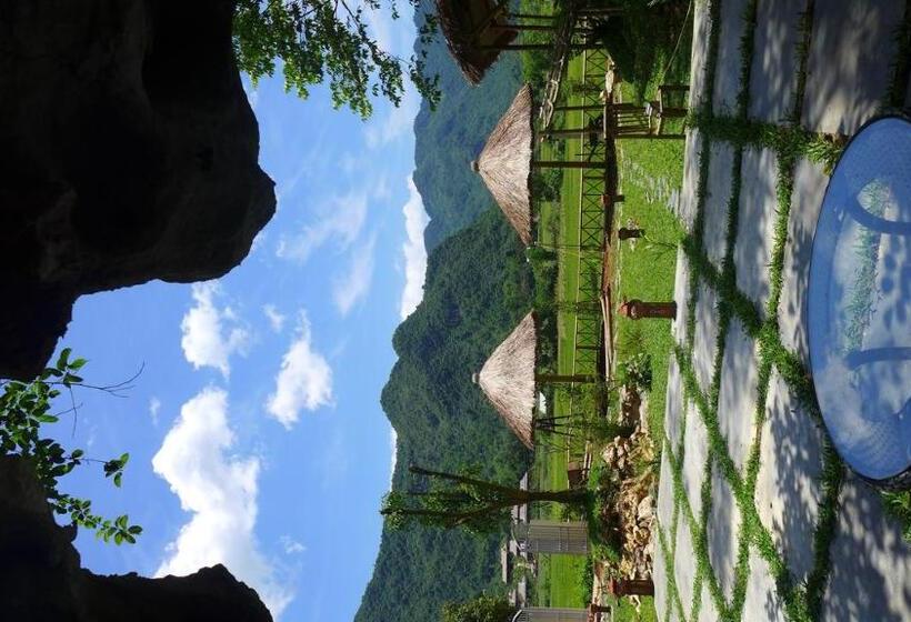 هتل Mai Chau Nature Lodge Hostel
