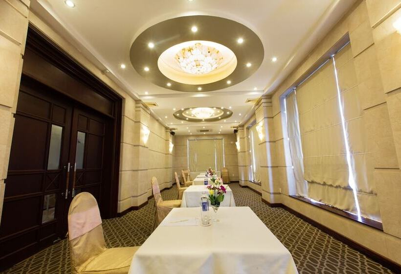 هتل Minh Toan Athena