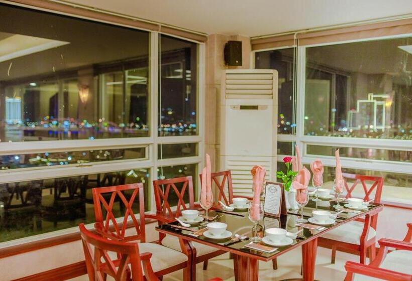 هتل Minh Toan Athena