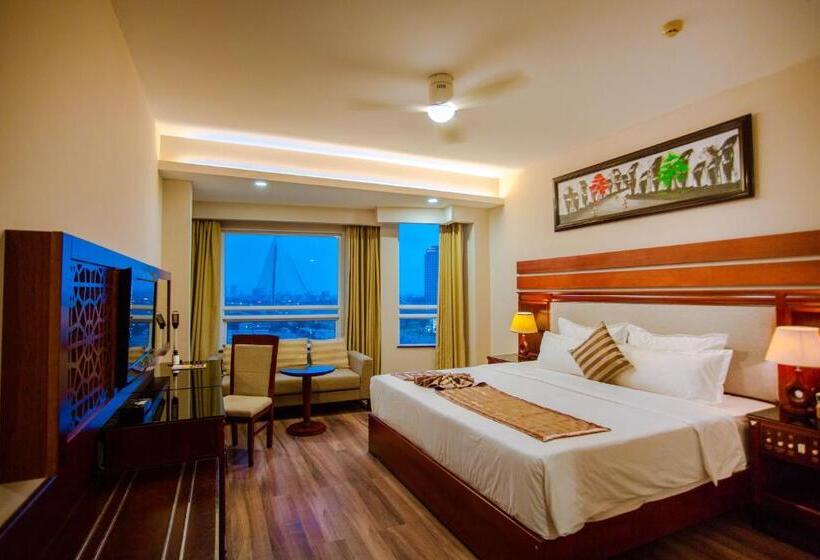 هتل Minh Toan Athena