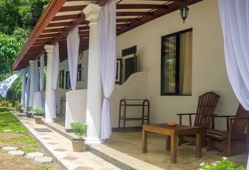 فندق Nature Villa Unawatuna   Adults Only