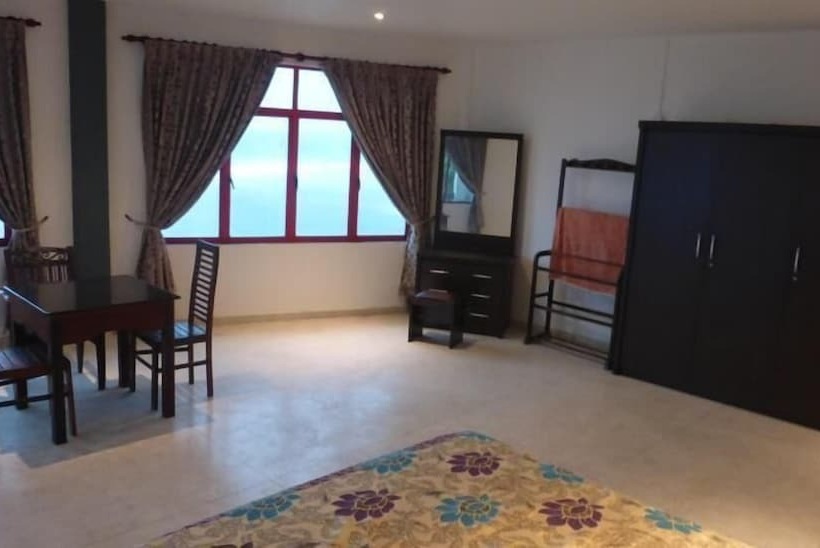 בית מלון כפרי Ocean Reef