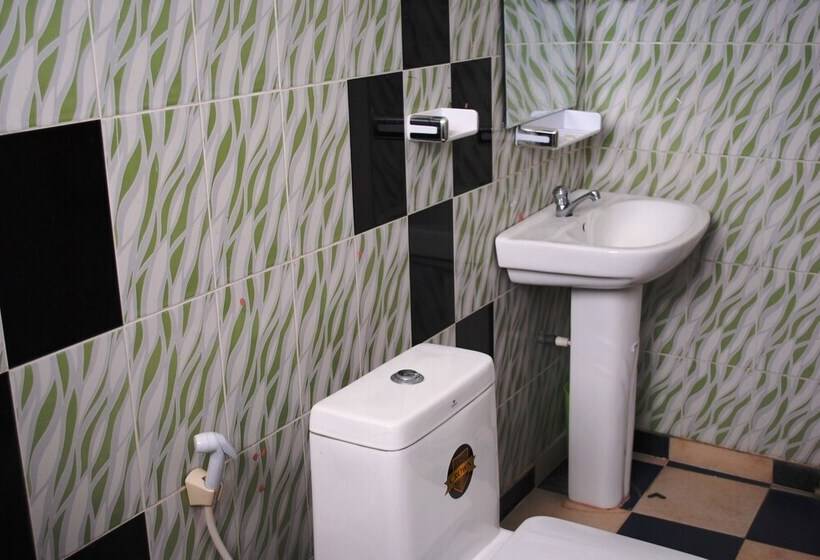 בית מלון כפרי Ocean Reef