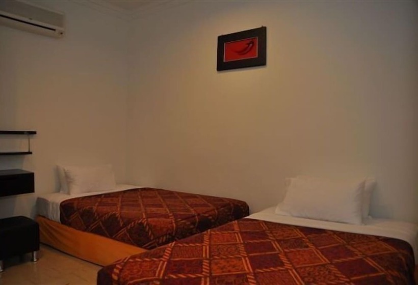 בית מלון כפרי Old Budget