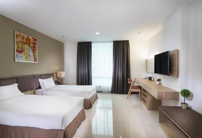 One Pacific Hotel & Serviced Apartments
