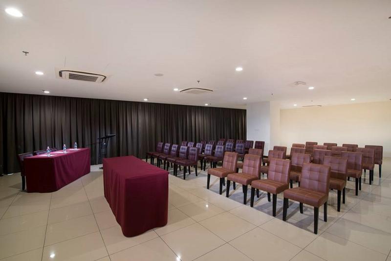 One Pacific Hotel & Serviced Apartments