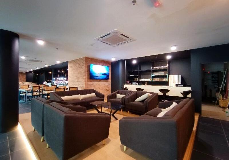 בית מלון כפרי Raia Inn Penang