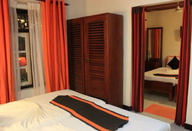 ホテル Samaya Tranz