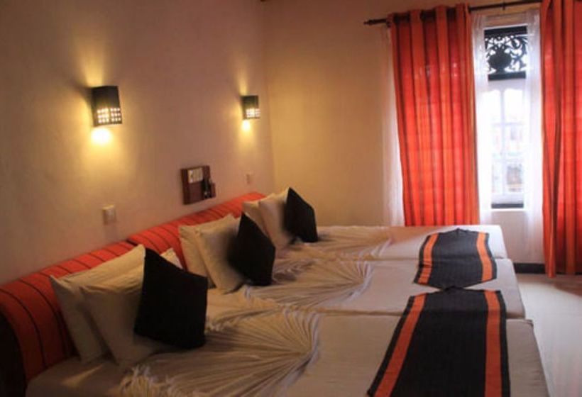 ホテル Samaya Tranz