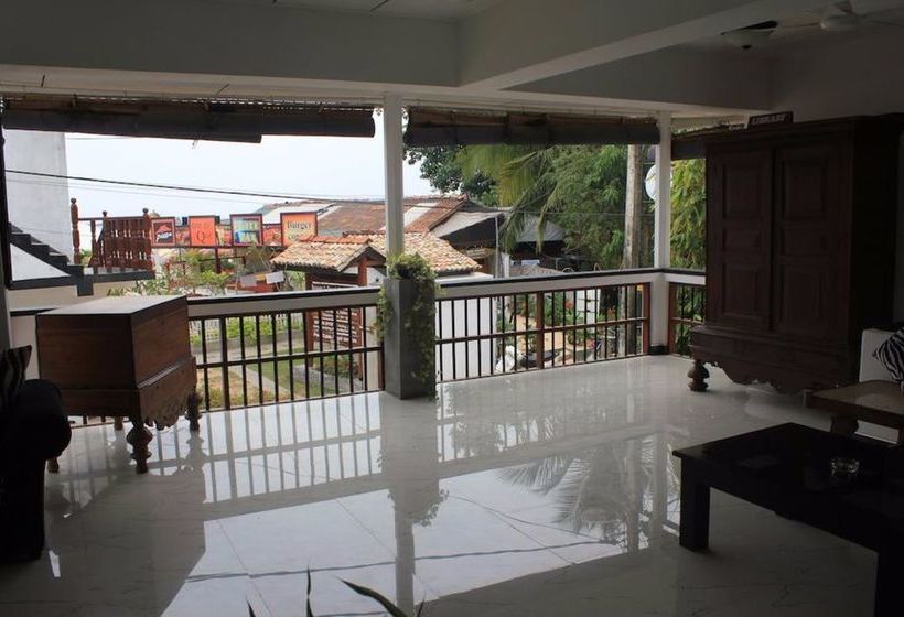 ホテル Samaya Tranz