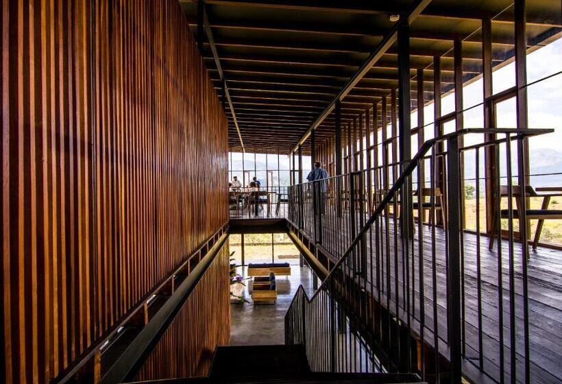 Отель Santani Wellness Kandy