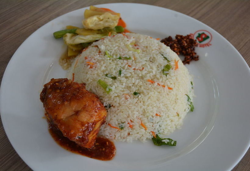 Отель Sayurima Tourist