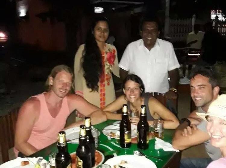 Отель Sayurima Tourist