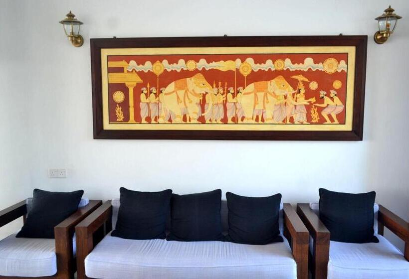 酒店 Sea World Boutique