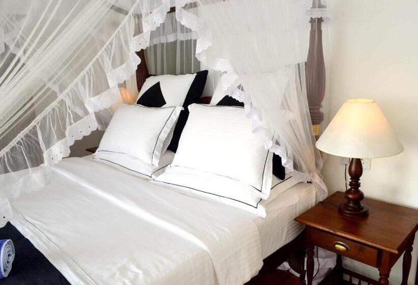 酒店 Sea World Boutique