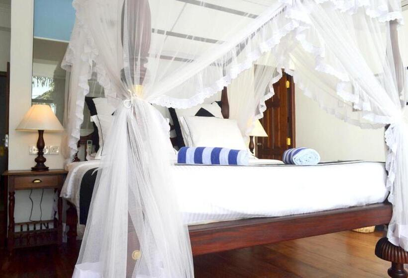 酒店 Sea World Boutique