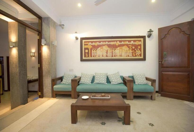 酒店 Sea World Boutique