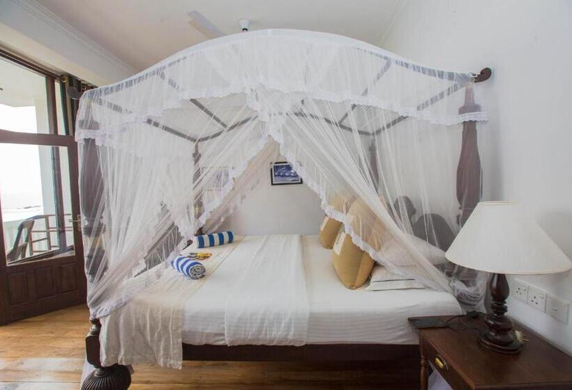 酒店 Sea World Boutique