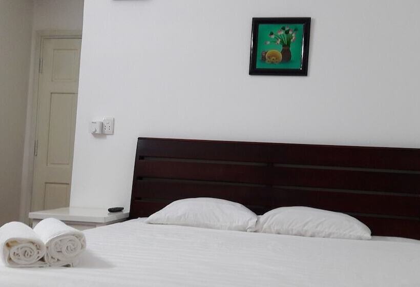 هتل Seaside Villa