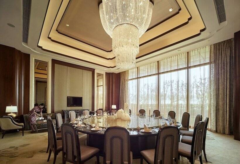 Отель Shangrila Tangshan