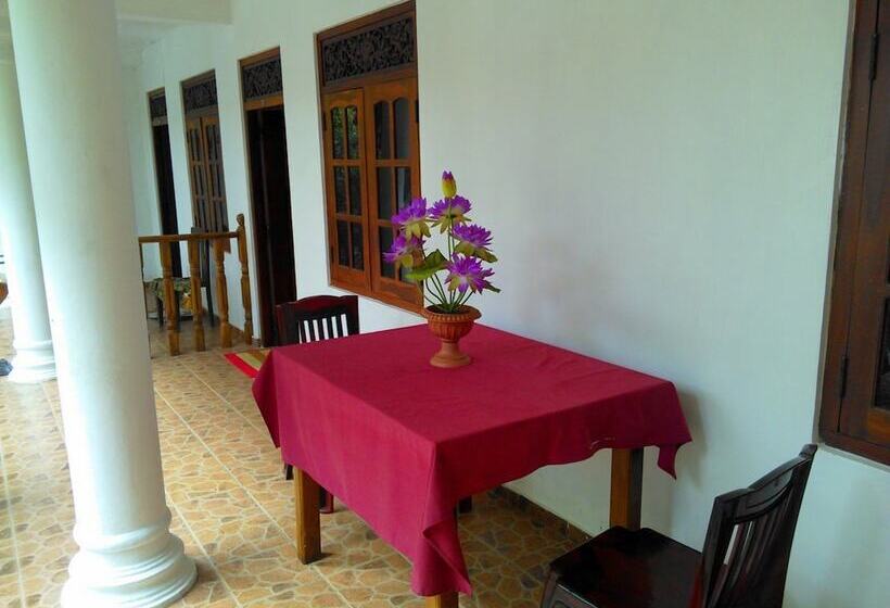 فندق The Serendipity Beach