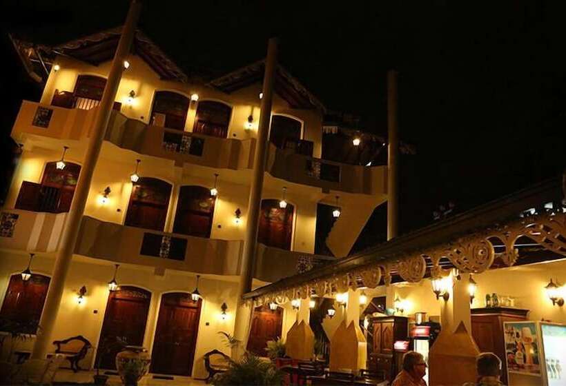 Отель The Villa