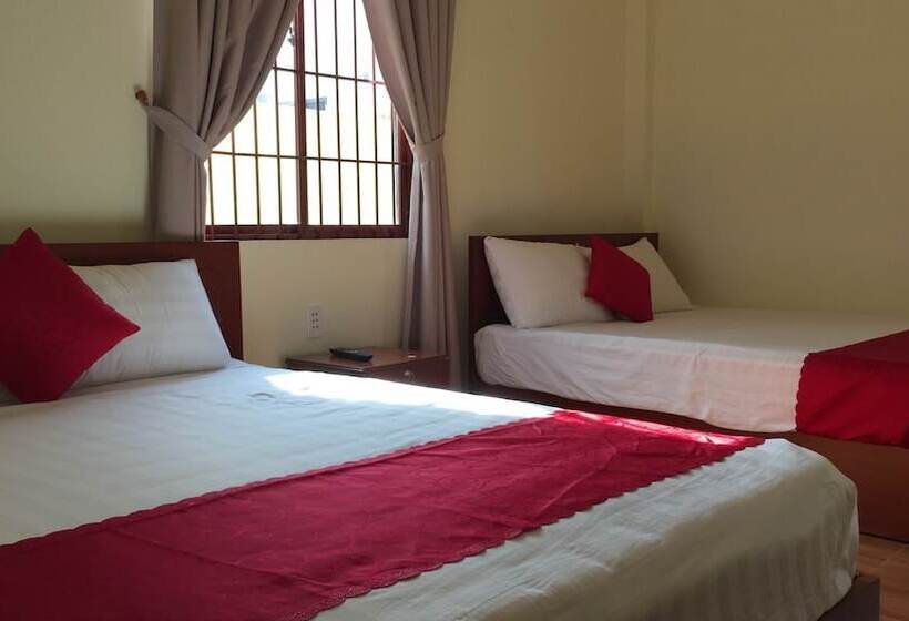 هتل Tina Bungalow