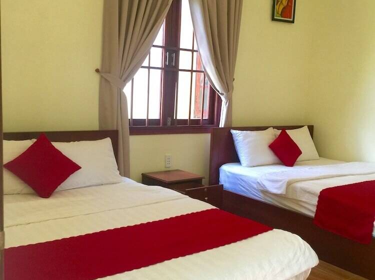 هتل Tina Bungalow