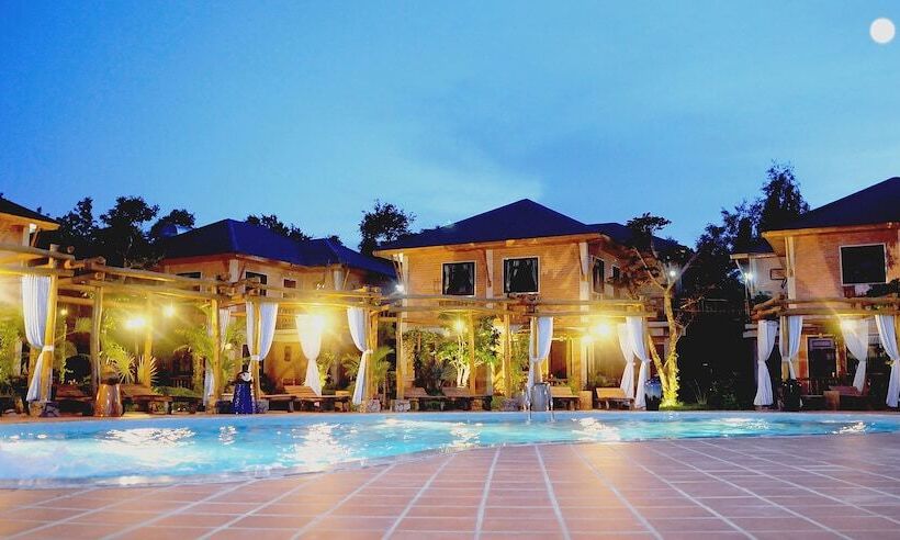 هتل Vela Phu Quoc Resort