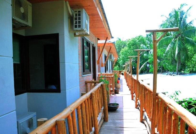 هتل Vela Phu Quoc Resort